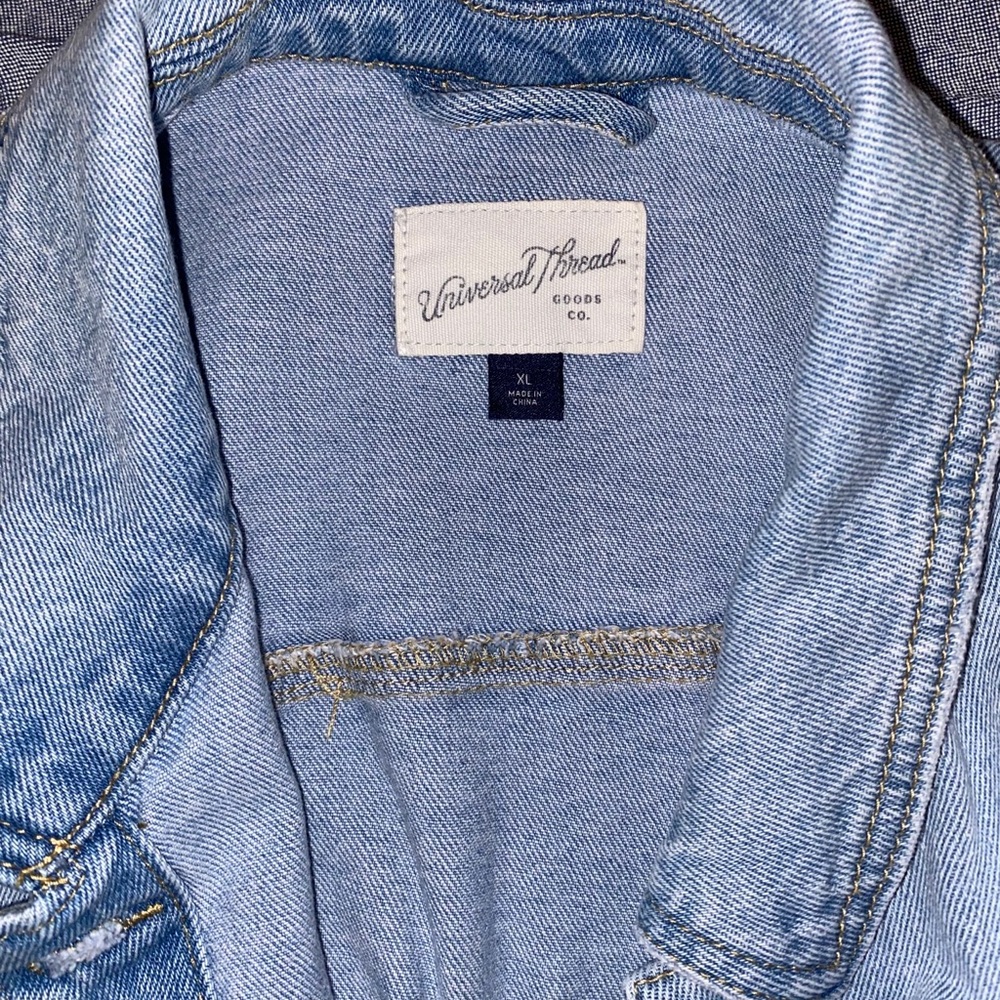 Jean jacket - Picture 2 of 2